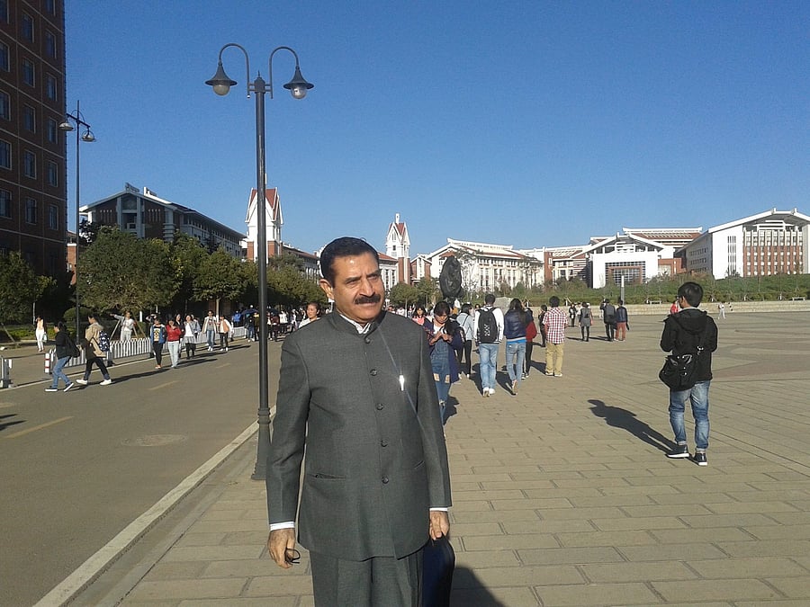 Allahabad University vice chancellor Rattan Lal Hangloo has been under the scanner since 2016 for allegations of financial, academic and administrative irregularities. (www.rattanlalhangloo.wordpress.com/)