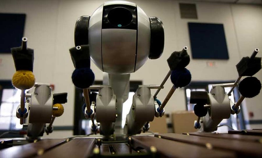 Shimon, a robot in the Center of Music Technology and School of Music. Credit: Georgia Institute of Technology News Centre.