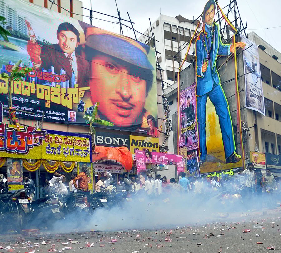 Kapali Theatre in Gandinagar recently closed down.