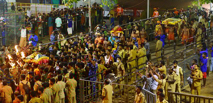 The about two-month-long pilgrimage season in Sabarimala temple will end on January 20. (DH Photo)
