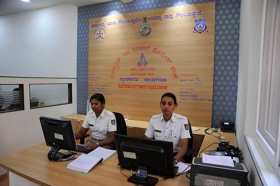 The Electronics City traffic police station boasts a front office to cater to visitors or people in distress. DH photo/Pushkar V