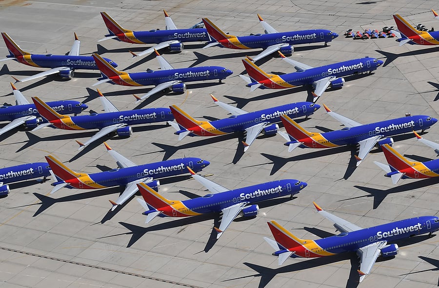 Southwest Airlines Boeing 737 MAX aircraft are parked on the tarmac after being grounded, at the Southern California Logistics Airport in Victorville, California.. (AFP Photo)