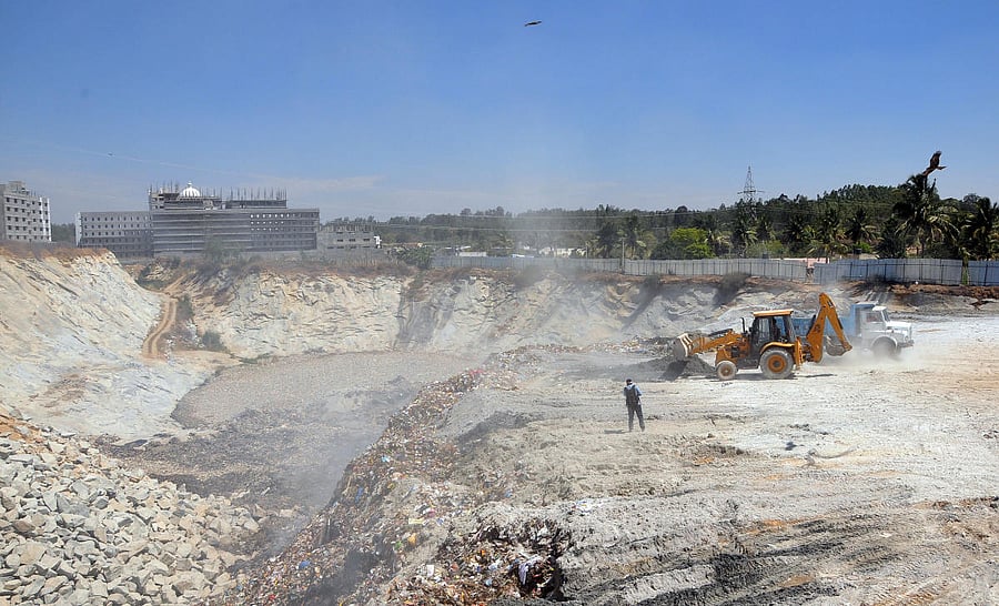 Granite slurry mining (DH Photo/ Savitha B R)