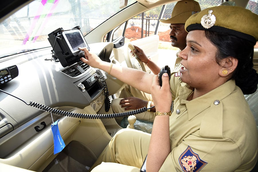 The culprits walked away with the tablet that was fixed to the dashboard. DH FILE/B H SHIVAKUMAR