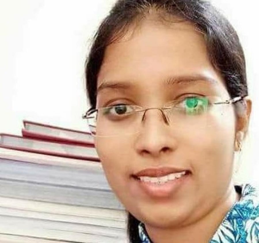 Asna, the girl from Kannur who was injured in a violent incident as a kid