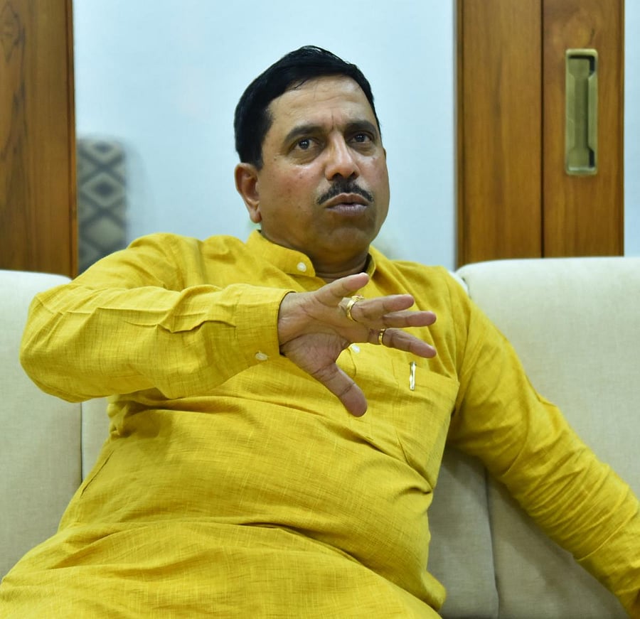 Pralhad Joshi said "this is Modi government and they cannot escape from stringent action".