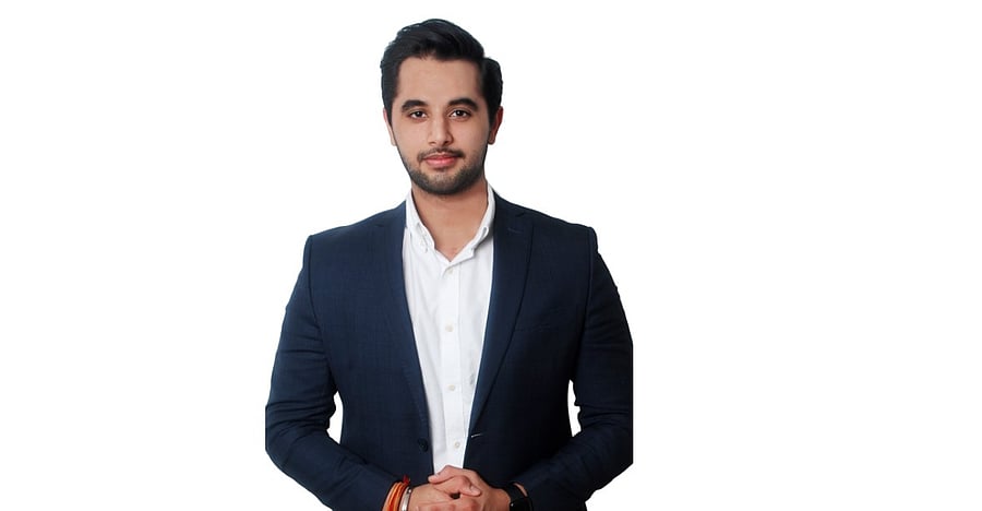 Arjun Bajaj - Director Videotex ( Daiwa & Telefunken)