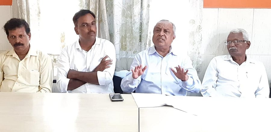 High Court retired judge Justice H N Nagamohan Das speaks at an interaction with like-minded people in Mangaluru on Sunday.