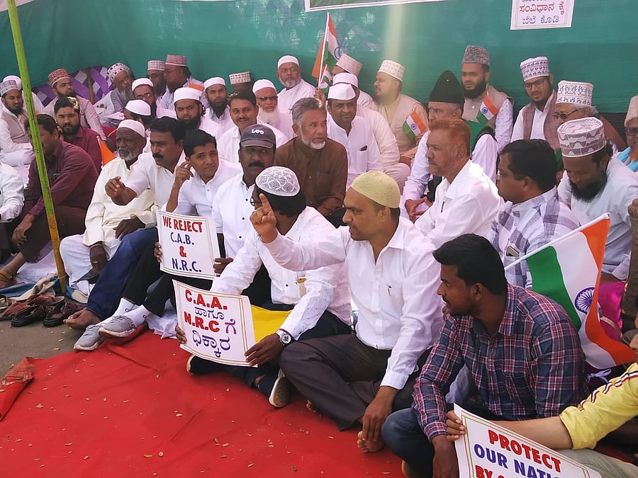 Raising slogans against Prime Minister Narendra Modi and Union Home Minister Amit Shah, they demanded the withdrawal of the CAA and not to implement NRC. (DH Photo)