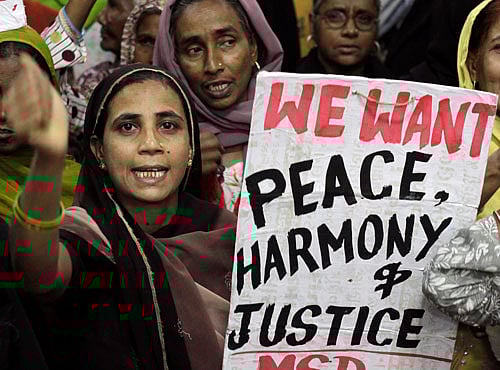 A trial court today acquitted all the 68 accused due to lack of evidence in a case related to the 2002 post-Godhra riot at Seshan village in Deodar tehsil of Banaskantha district. AP file photo