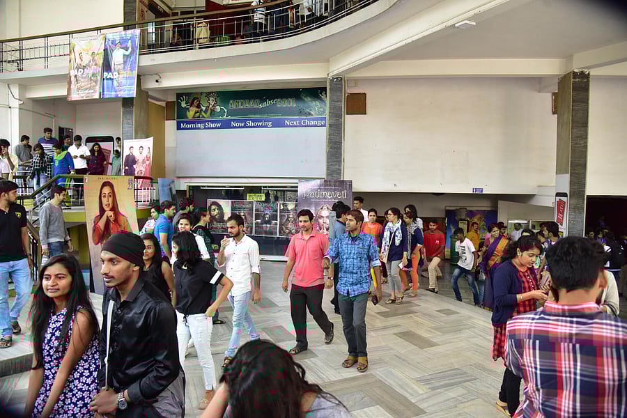 The government has notified reduction in GST rates on 23 goods and services, including movie tickets, TV and monitor screen. DH File Photo 