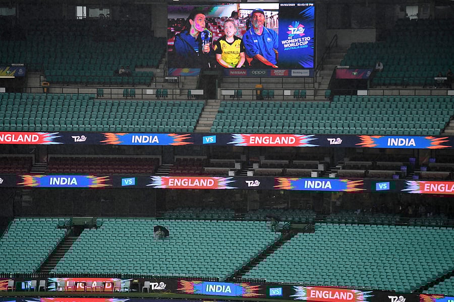 A general view of the Sydney Cricket Ground during rain that delayed the first Twenty20 women's World Cup cricket semi final match between India and England in Sydney. (AFP Photo)