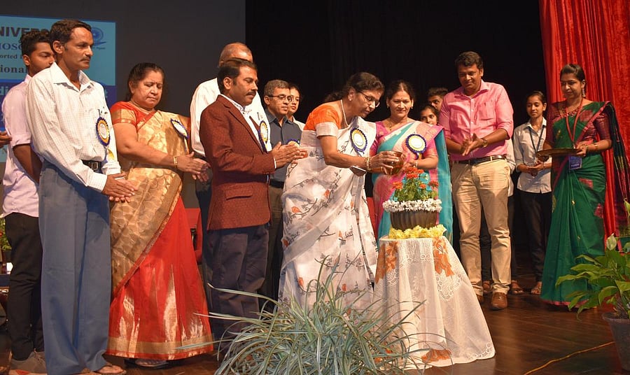 Prof Indrani Karunasagar, Director, UNESCO Centre for Medical and Marine Biotechnology, and Director (R&D), Nitte Deemed to be University inaugurates a seminar on pollution bioremediation-current scenario and future prospects, at Mangalore University