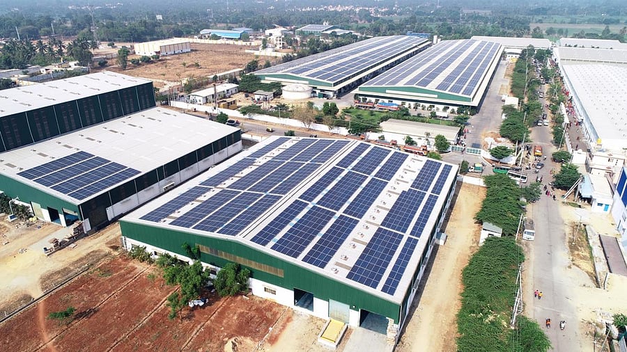 Klene Paks rooftap solar installation, which is the largest executed by Orb Energy.