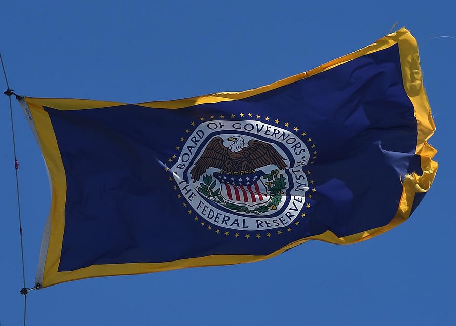 Federal Reserve flag waves (AFP Photo)