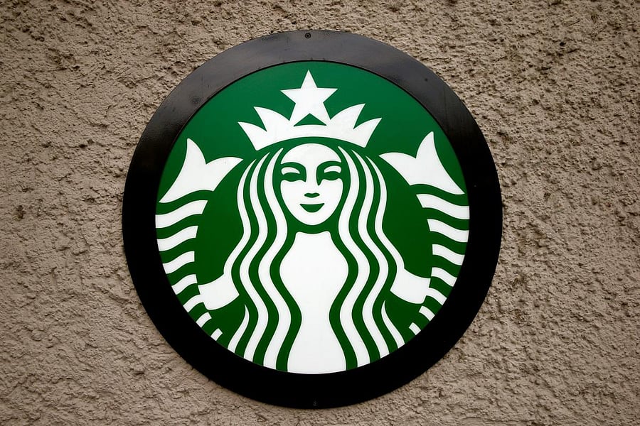 The company's logo is seen at a Starbucks coffee shop in Zurich, Switzerland October 27, 2016. (Reuters Photo)