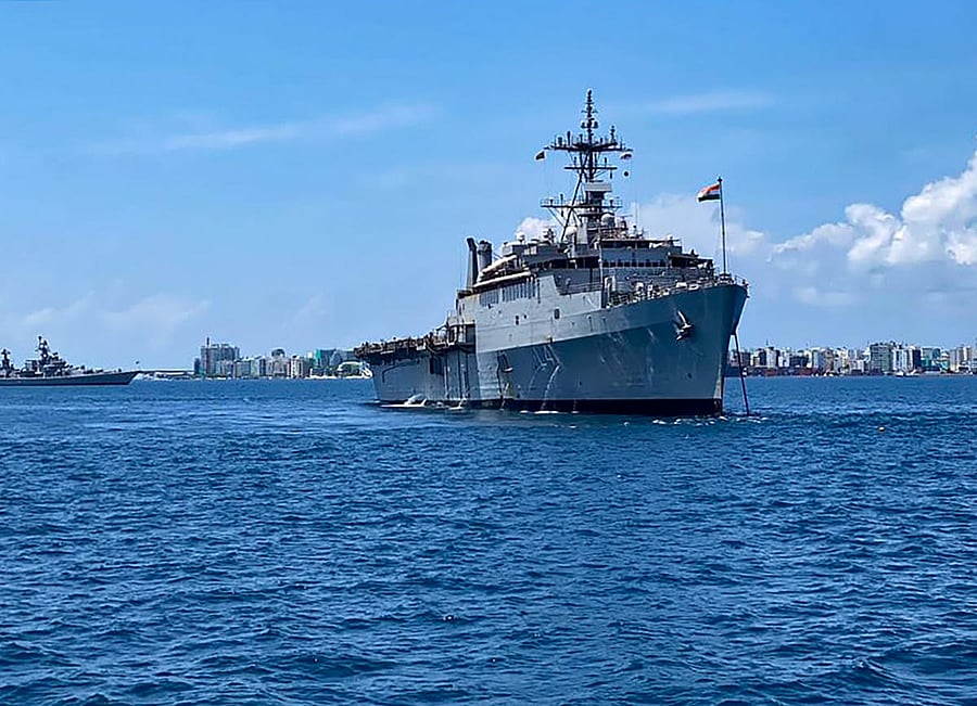 Defence sources said that INS Jalashwa participating in Indian Navy's "Operation Samudra Setu" has entered Male on Thursday morning for evacuating Indian citizens stranded there. PTI