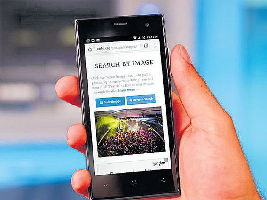 Smartphones are altering our gaits and the speed at which we walk, say scientists. Image for Representation