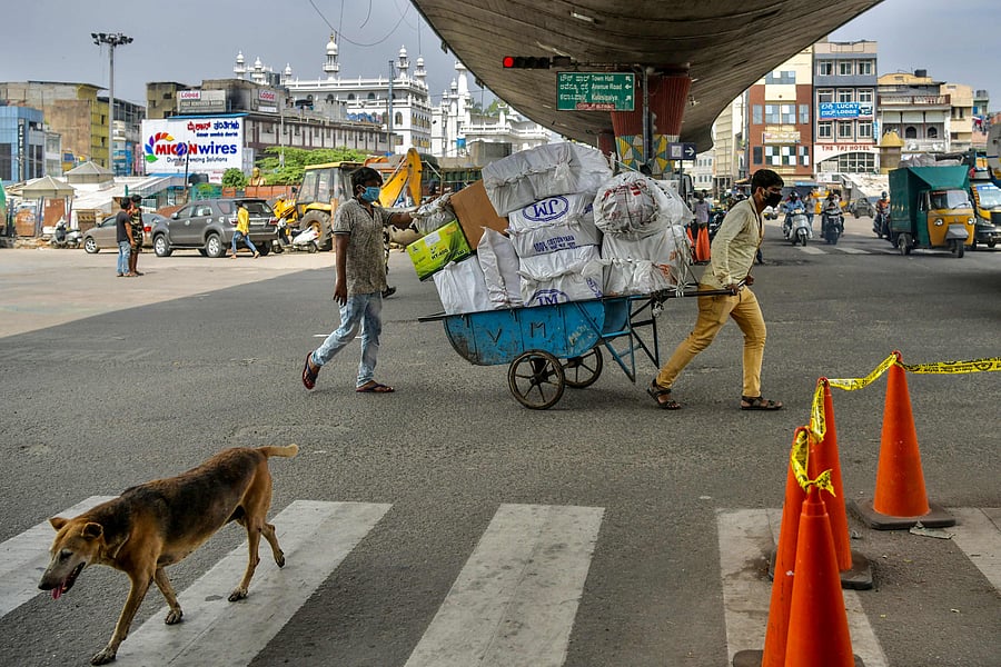 With no money, people will not have purchasing power, without which there will not be a demand in the market, Siddaramaiah said. (Credit: AFP Photo)