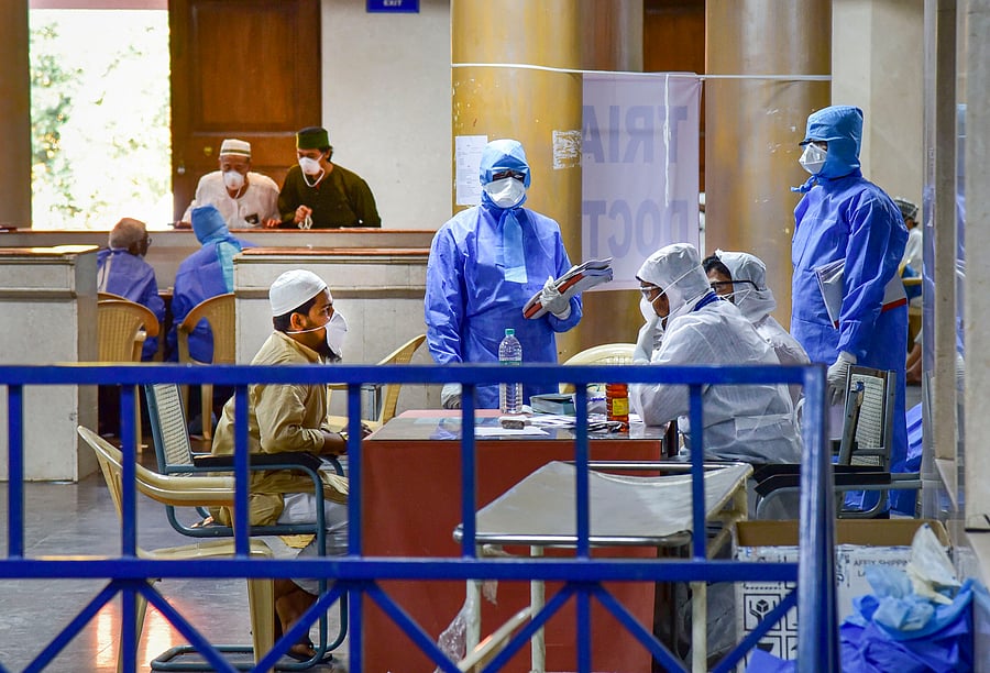 Rao stated 5274 surveillance teams are deployed to identify all foreign returnees including those from other cities, entering Telangana by road, railways. (Credit: PTI Photo)