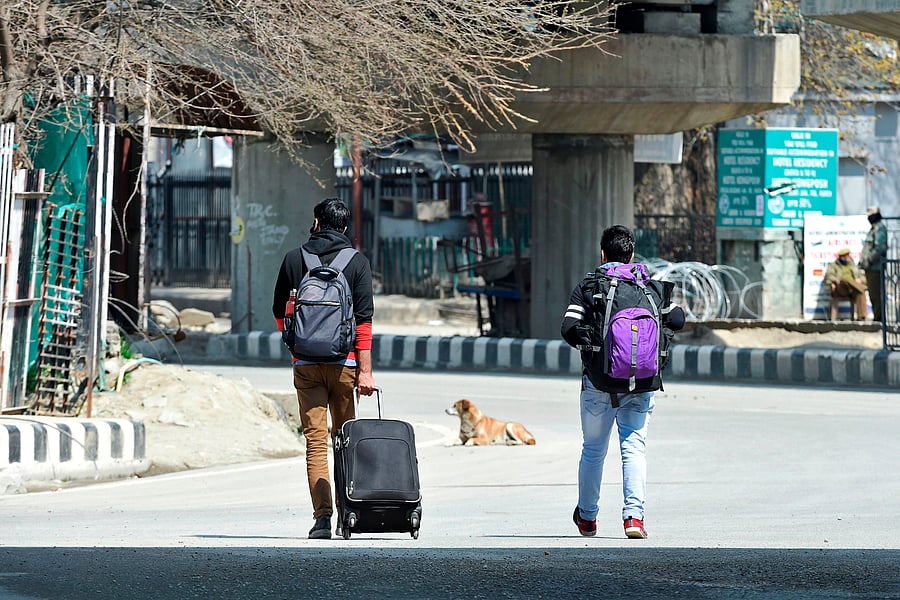 Authorities have appealed the general public to cooperate with the administration in this unprecedented situation and proactivey disclose their own travel history ,of their relatives and of neighbors. (Credit: AFP Photo)