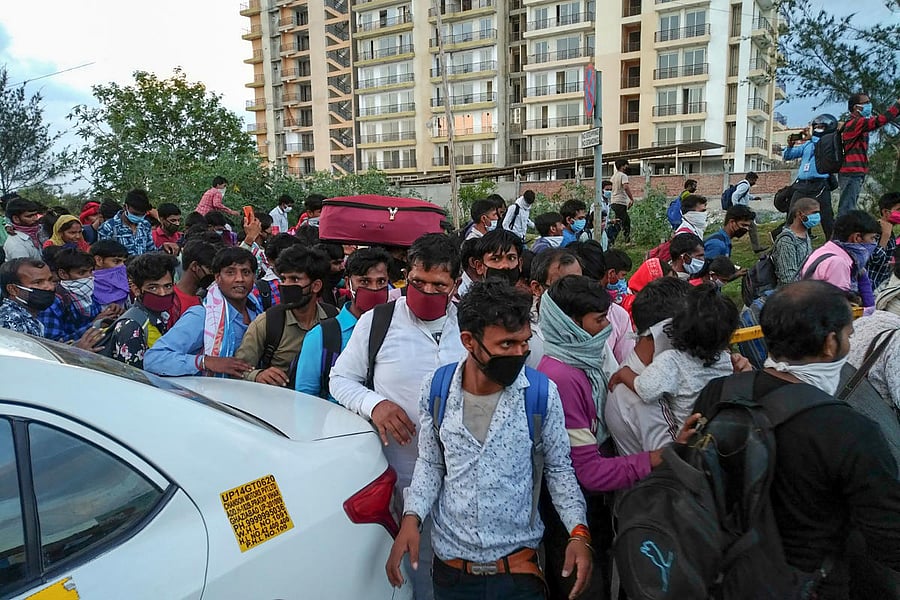 People wear facemask to prevent COVID-19 spread (PTI  Photo)