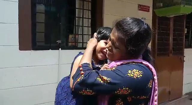 3-yr-old Aishwarya reunited with her mother Sugandha Korapur after she returned home on Saturday on completion of quarantine period for medical persons providing treatment for COVID-19 patients and suspects. (DH photo)3-yr-old Aishwarya reunited with her mother Sugandha Korpur after she returned home on Saturday on completion of quarantine period for medical persons providing treatment for COVID-19 patients and suspects. (DH photo)