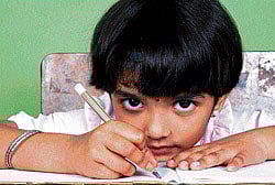 ENGLISH LEARNING When the focus is on learning the alphabets and grammar of the language, the speaking skills suffer.