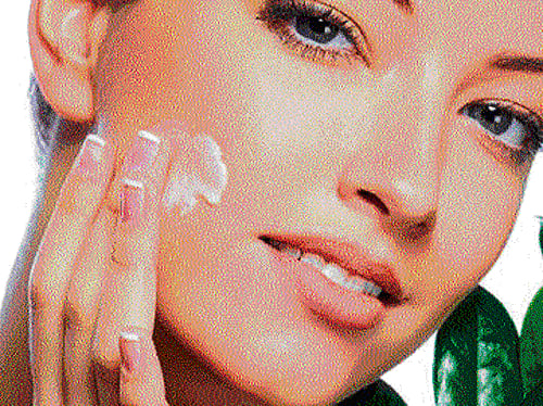 Beneficial: Castor oil effectively treats hair and skin problems.