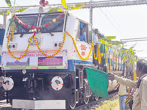 The weekly train to Jaipur being flagged off at the Yeshwantpur station on Sunday. DH PHOTO