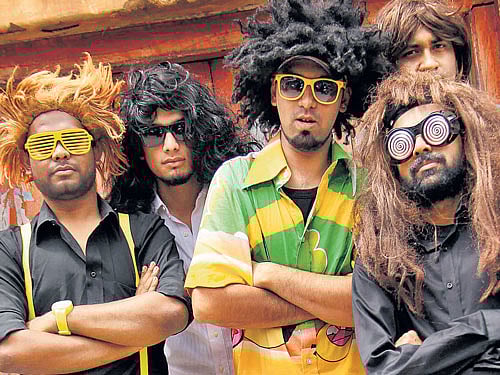 Satirical voices Live Banned members Amrit Rao, Sridhar Varadarjan, Siddhart Kamath, Dheerendra Doss and Raveesh Tirkey.