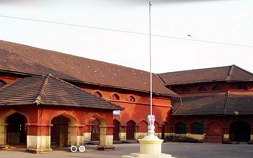 University College Mangalore. Photo courtesy: universitycollegemangalore.com