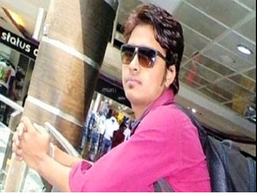 28-year-old Amit Rastogi was hit by a bullet. Amit Rastogi. Courtesy:twitter