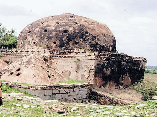 Ruins of Firozabad