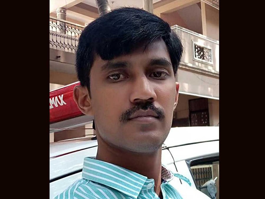 Constable Raghavendra of Girinagar police station.