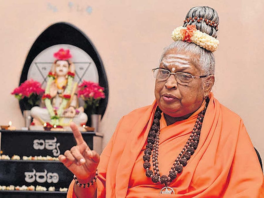 Lingayat seer Mate Mahadevi. DH File Photo