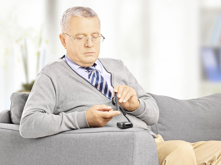 Diabetic neuropathy can be classified into three types. Let's try to understand these conditions: