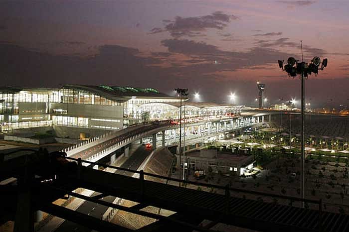 The Rajiv Gandhi International Airport (RGIA) here is in expansion mode. To meet future needs of the growing airport, the Telangana Chief Minister K Chandrasekhar Rao wants Hyderabad Airport to be developed with international standards and also a wonderful Airport City with all the facilities. DH file photo