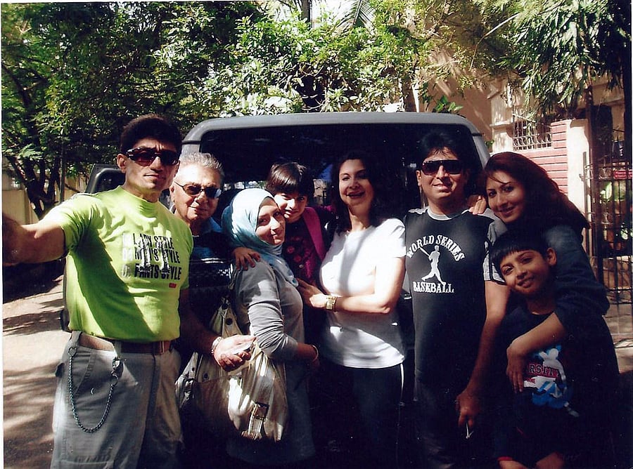 Saahir Musa, grandfather Musa Sait, Shahrazad Faisal, Dania Shahed, Shenaz Faisal, Shahed Musa, Reem Faisal and the author.