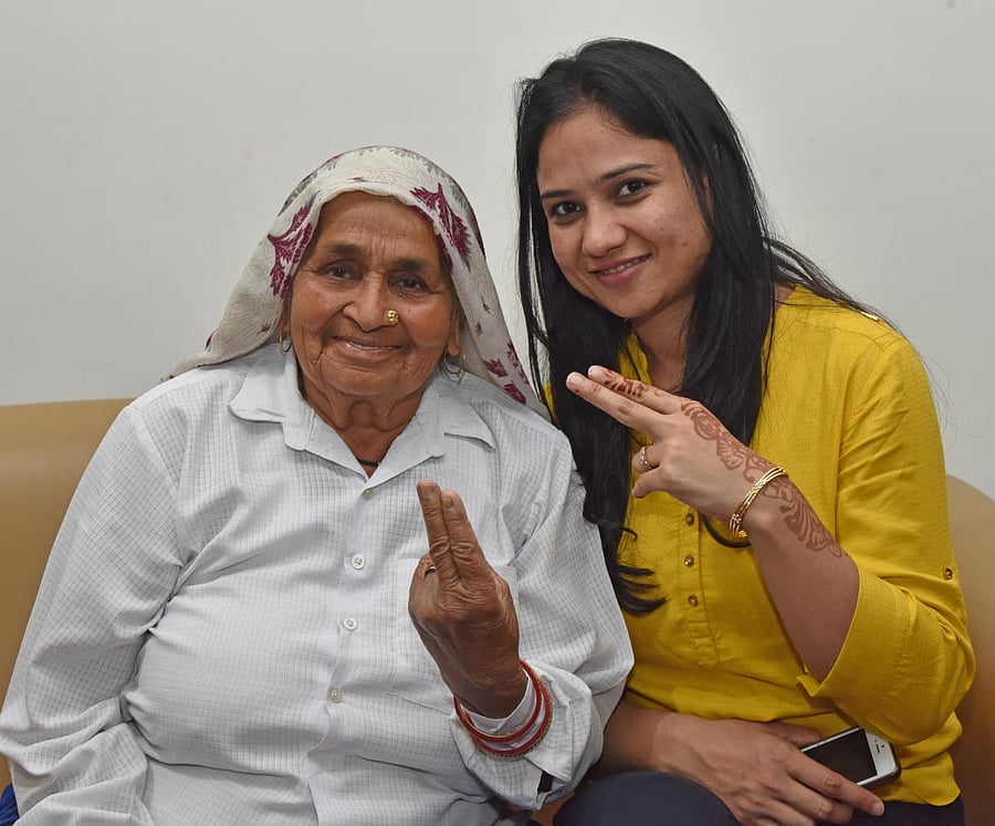 Chandro Tomar, Shooter Dadi and she's grand daughter Shefali Tomar at 'Unbrakable' lets think back to the moments that define us TEDx Bengaluru programme at Infosys auditorium Electronic city in Bengaluru on Sunday. Photo by S K Dinesh
