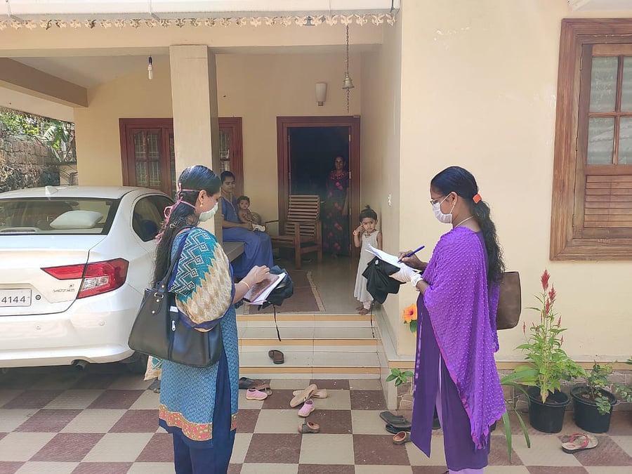 Accredited Social Health Activists (ASHA) workers involved in data collection at grassroot level and and distribution of medicines and masks at Kozhikode district in North Kerala. (Credit: DH Photo)