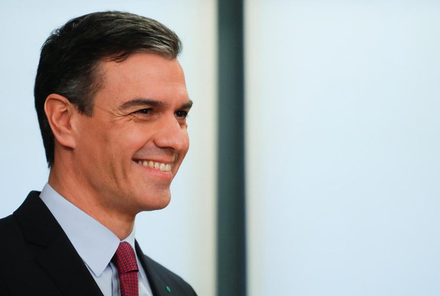 Spain's acting Prime Minister Pedro Sanchez (Reuters Photo)