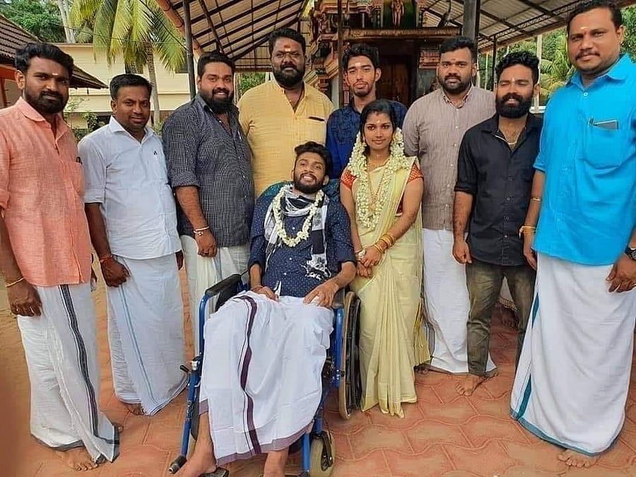 Kerala pic for story:Kerala woman wins hearts by marrying paralysed man (DH Photo)