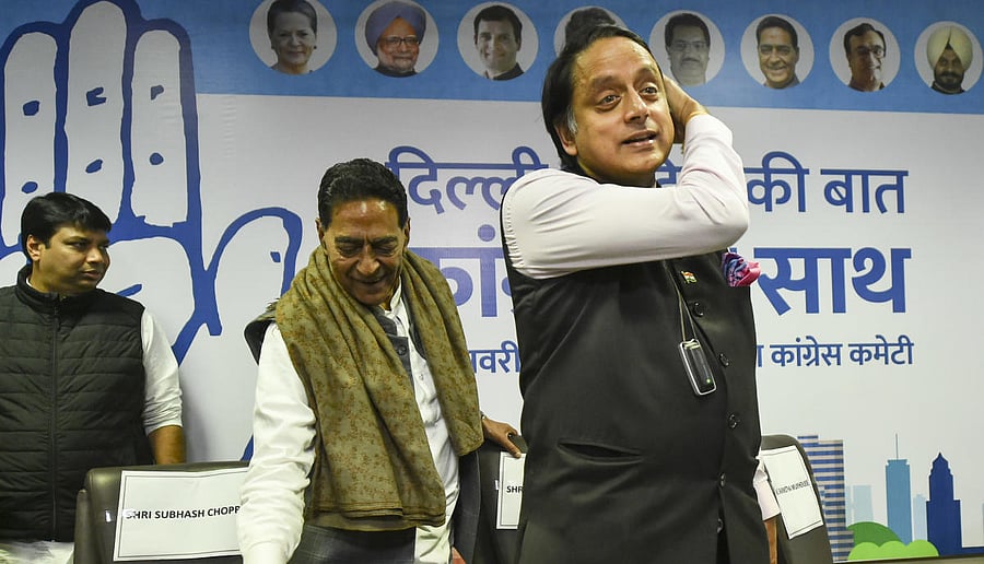 Delhi Pradesh Congress Committee President Subhash Chopra and Member of Parliament Shashi Tharoor during the launch of Delhi Congress’ campaign to crowdsource ideas and suggestions from the people of Delhi to be incorporated in the Congress manifesto for the upcoming Delhi Assembly elections, at DPCC office in New Delhi, Friday, Jan. 10, 2020. (Credit: PTI)