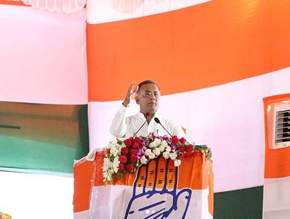 Dinesh Gundu Rao stepped down from the post owning responsibility for the party’s defeat in the December 2019 bypolls. Credit: Instagram (dineshgrao)