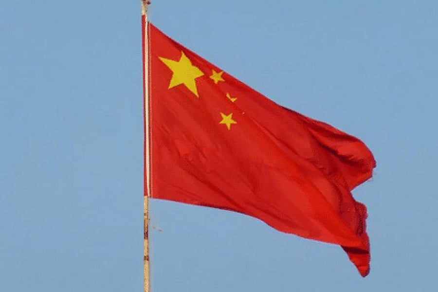 China's experimental space lab Tiangong-2 will have controlled descent from its orbit and re-enter the earth's atmosphere to fall into the Pacific Ocean, the country's official space agency said. (DH Photo)