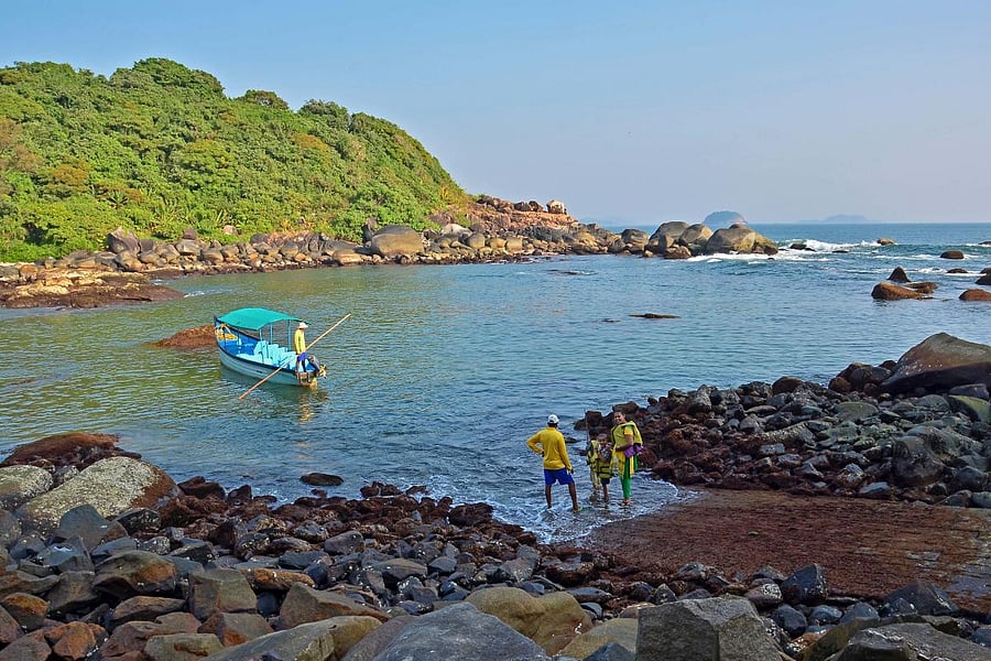 Photographers, writers, bloggers, opinion writers and promoters are being invited to promote Karwar as the next preferred destination.