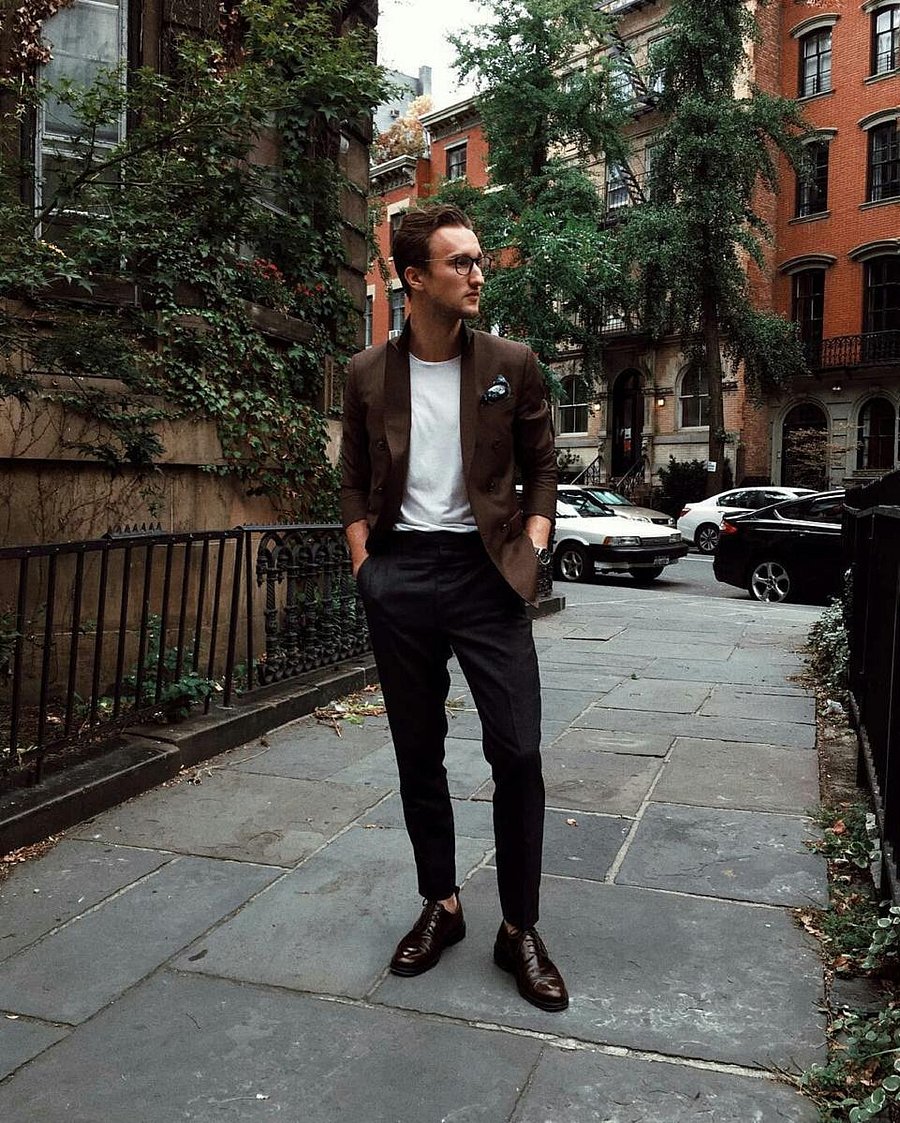 Blazers are a wardrobe essential.