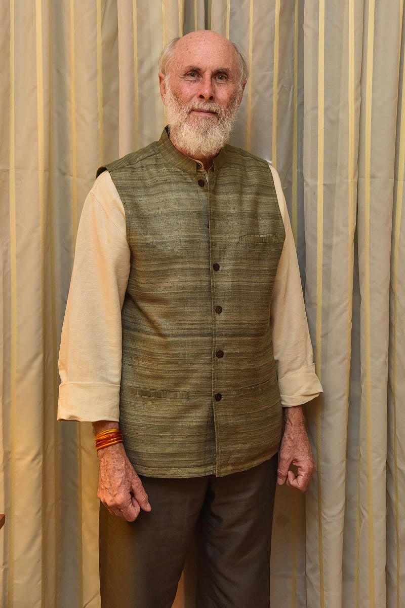 David Frawley has studied Vedic texts, Ayurveda and Astrology.