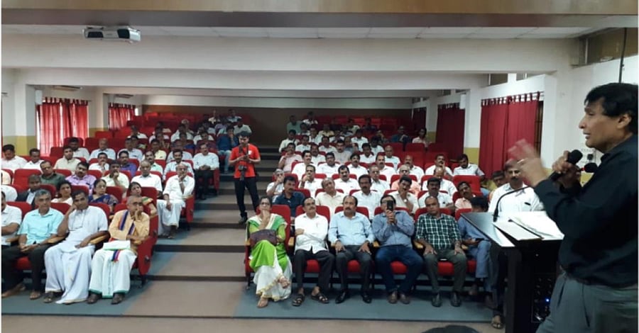 Union Minister for Commerce and Civil Aviation Suresh Prabhu addresses farmers at an interactive session held at Sullia on Tuesday.